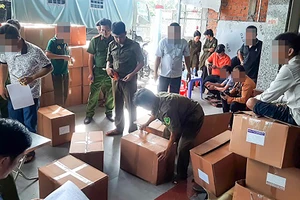 Công an tỉnh Sóc Trăng phát hiện nhiều sữa, rượu không hóa đơn chứng từ