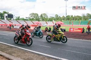 Mãn nhãn màn tranh tài tại Giải đua xe mô tô cúp vô địch quốc gia