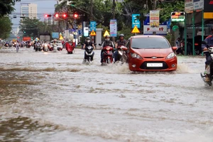 Cần Thơ: Triều cường vượt mức báo động III, cảnh báo ngập nhiều nơi