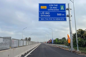 Điều chỉnh thời gian cho phép lưu thông trên cao tốc Cần Thơ - Hậu Giang