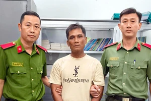 Khởi tố 2 thuyền trưởng đưa tàu cá đánh bắt hải sản ở vùng biển nước ngoài