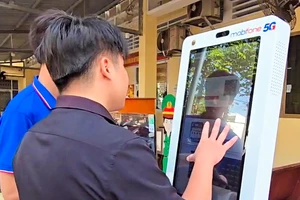 Công an An Giang triển khai thí điểm Kiosk phục vụ hành chính công