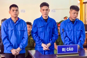 Rủ nhậu nhưng gõ cửa mãi không được, thế là án mạng xảy ra