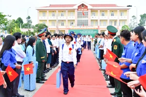 Vùng Cảnh sát biển 4 tiếp nhận 300 tân binh tại An Giang