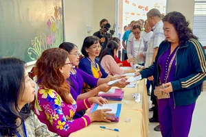 Cử tri đồng bằng sông Cửu Long nô nức đi bầu cử