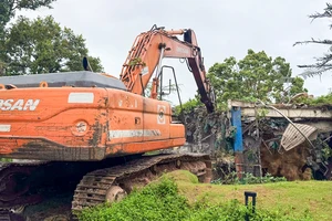 Phú Quốc cưỡng chế khu du lịch sinh thái The Peak xây dựng trái phép