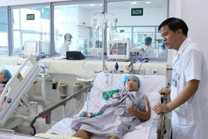 Thành lập tổ công tác xử lý sự cố chạy thận ở Nghệ An