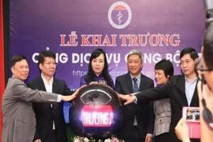 Bộ Y tế khai trương cổng dịch vụ công trực tuyến