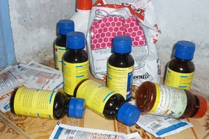 Kiến nghị bỏ thuốc trừ sâu khỏi danh mục trữ quốc gia