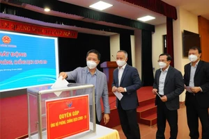 Bộ Công Thương góp 600 triệu đồng chống dịch COVID-19