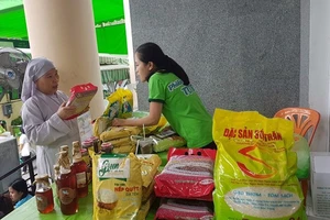 Ông Hồ Quang Cua: Xin đừng bôi bác gạo Việt Nam