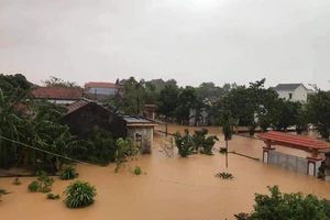 Hàng loạt hồ chứa ở miền Trung đang xả lũ