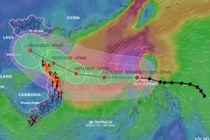 Bão số 13 phức tạp: Chưa nhận định được chính xác hướng đổ bộ