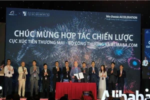 Gã khổng lồ Alibaba.com muốn hỗ trợ 10.000 doanh nghiệp Việt