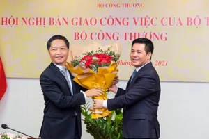 Bàn giao nhiệm vụ Bộ trưởng Bộ Công Thương