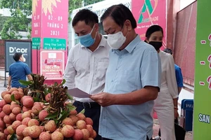 Đồng loạt mở 5 điểm kết nối tiêu thụ nông sản tại Hà Nội