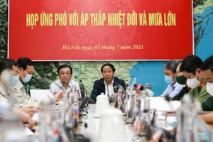 Áp thấp nhiệt đới vào Vịnh Bắc bộ, hơn 260.000 chiến sĩ sẵn sàng ứng phó