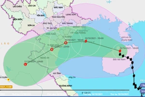 Biển Đông sắp đón bão mạnh số 8 và có thể nối tiếp bão số 9