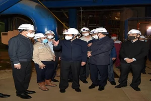 Phó Thủ tướng Lê Văn Thành kiểm tra tiến độ Nhà máy Nhiệt điện Thái Bình 2