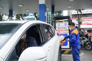 Một loạt công ty xăng dầu đồng loạt kiến nghị khẩn
