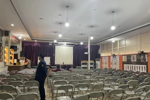 Tái diễn thủ đoạn mời người già dự hội thảo bán 'thần dược' chữa đột quỵ