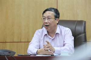 Ông Hoàng Trung làm Thứ trưởng Bộ NN&PTNT