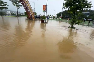 KHẨN CẤP: Lũ đặc biệt lớn trên sông Thao