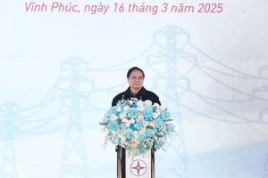 Thủ tướng yêu cầu thần tốc hoàn thành đường dây 500 kV Lào Cai - Vĩnh Yên 