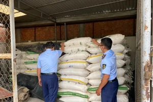 Bộ Công Thương siết chặt kiểm soát buôn lậu đường cát