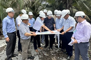 Đẩy nhanh tiến độ các dự án truyền tải điện giải toả công suất nhà máy điện Nhơn Trạch 3 và 4