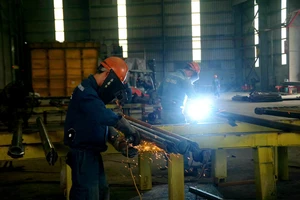 Tăng tốc sản xuất, dồn lực cho dự án đường dây 500kV Lào Cai – Vĩnh Yên