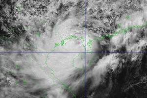 Hoàn lưu mây bão số 3 đang bao phủ toàn bộ Đông Bắc Bộ