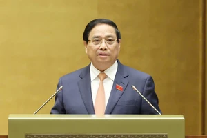 Chính phủ đề xuất kế hoạch 2026: Tăng trưởng GDP từ 10%, cắt giảm 50% thời gian tuân thủ thủ tục hành chính