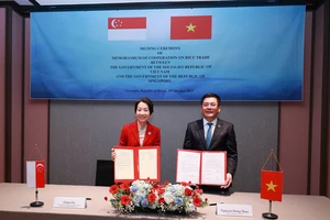 Singapore ký bản ghi nhớ hợp tác nhập khẩu gạo từ Việt Nam