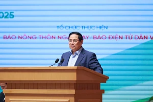 Thủ tướng: Khoa học công nghệ là chìa khóa tháo gỡ nút thắt nông nghiệp