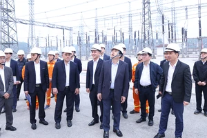 Tổng giám đốc EVNNPT kiểm tra công tác đảm bảo điện trong dịp Tết tại Hà Nội