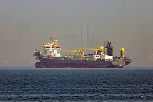 Trái cây, thủy sản... gặp khó khăn do ‘nghẽn cổ chai’ tại các eo biển chiến lược