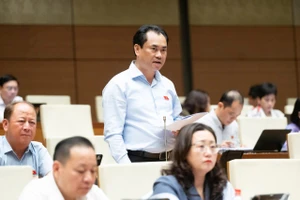 Bộ trưởng Trịnh Việt Hùng: Bộ NN&MT đang rà soát để trình điều chỉnh quy hoạch sử dụng đất quốc gia