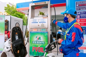 Thứ trưởng Bộ Công thương: Chưa nhận được khiếu nại chính thức về tác động tiêu cực của xăng E5, E10