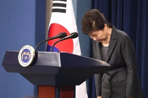 Tổng thống Hàn Quốc chính thức bị phế truất