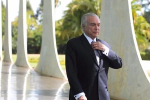 Tổng thống Brazil dọn khỏi dinh thự vì... sợ ma