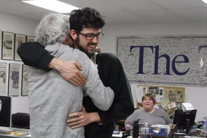 Tờ báo có vỏn vẹn 10 nhân sự bất giờ đoạt Pulitzer 