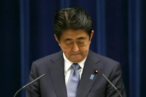 Thủ tướng Nhật Bản chia buồn với gia đình bé Nhật Linh