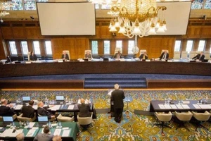 Philippines gạt phán quyết biển Đông khỏi bàn đàm phán