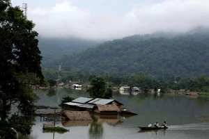 Ấn Độ lo ngại 'bom nước' của Trung Quốc
