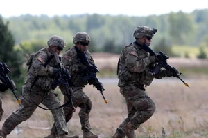 Mỹ điều binh đến Ukraine trước thềm tập trận Nga