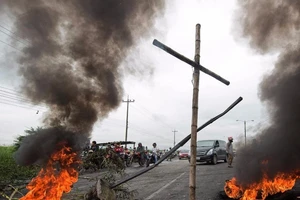 Cảnh sát Honduras chống lệnh chính phủ