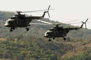 Philippines muốn mua trực thăng, tên lửa siêu thanh Nga