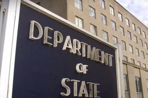 Nhân viên ngoại giao Mỹ bị tố ‘đi đêm’ với Trung Quốc