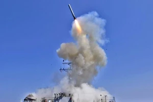 Giải mã lý do Mỹ chọn Tomahawk để dội bom Syria